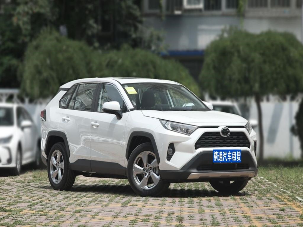 RAV4 荣放2021款 2.0L CVT两驱风尚PLUS版